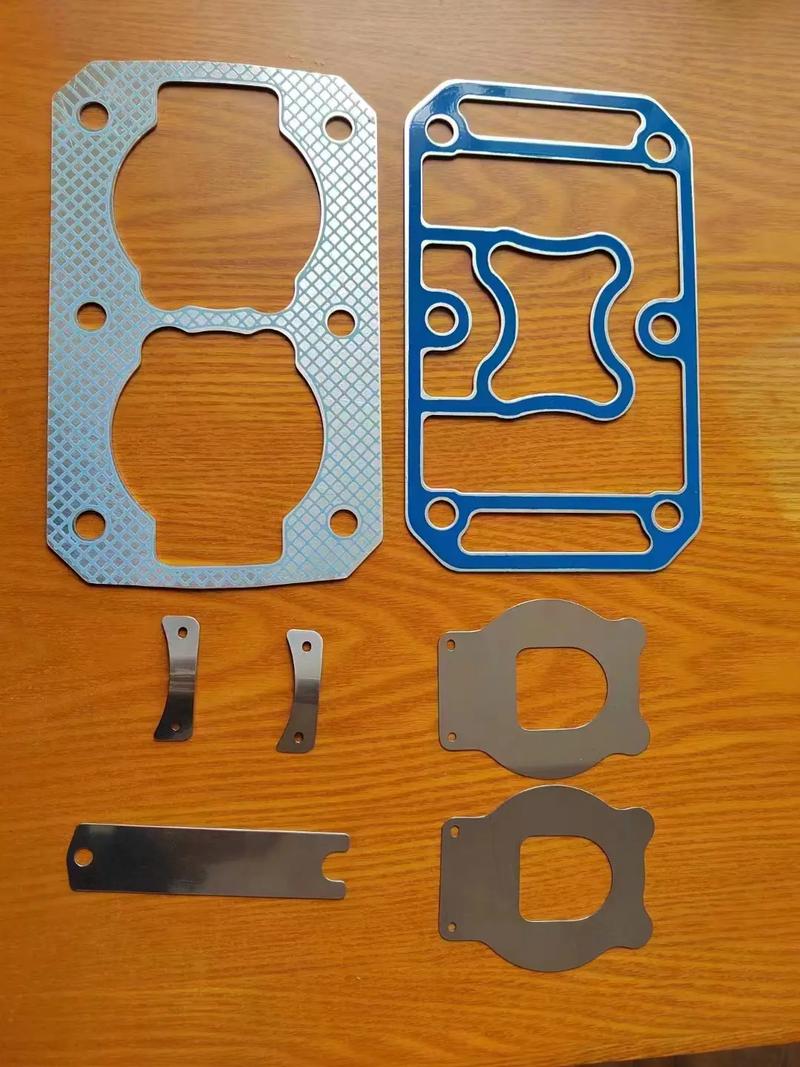 08:09 全部评论 大家都在搜: 徐州隆事达新能源汽车配件服务有限公