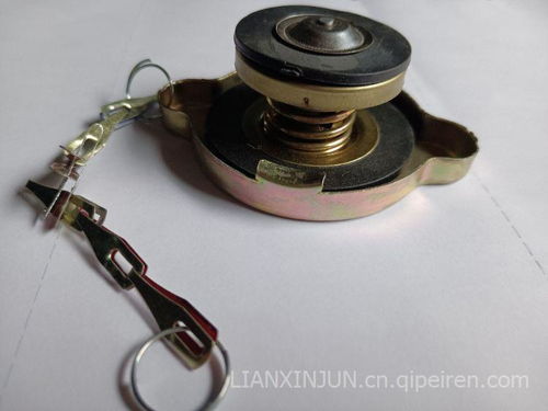 东风商用车膨胀水箱盖 作用、选购与常见问题解析